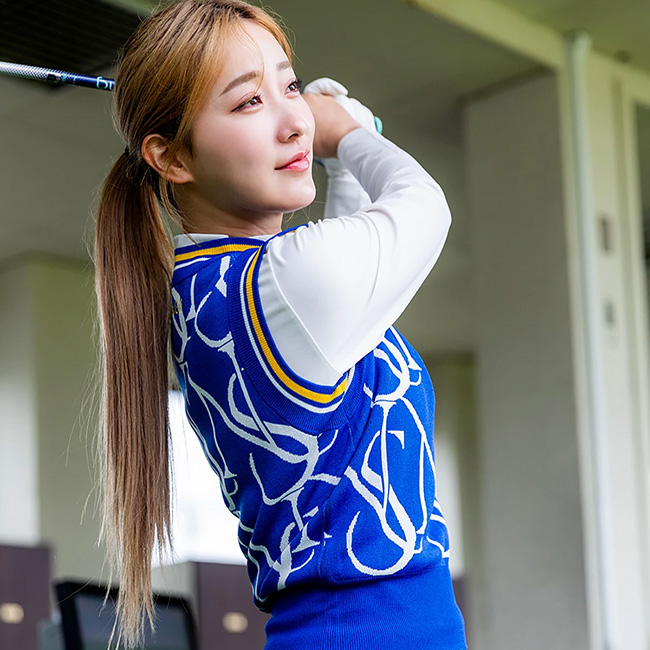 web LEONにNissa Golfのウェアを着用したくるみっきーが登場！